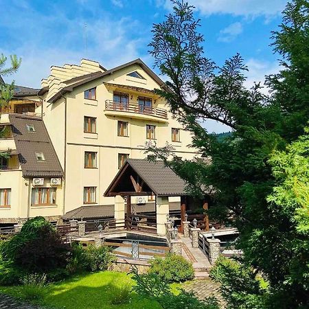 Gerdan Hotel Jaremcse Kültér fotó