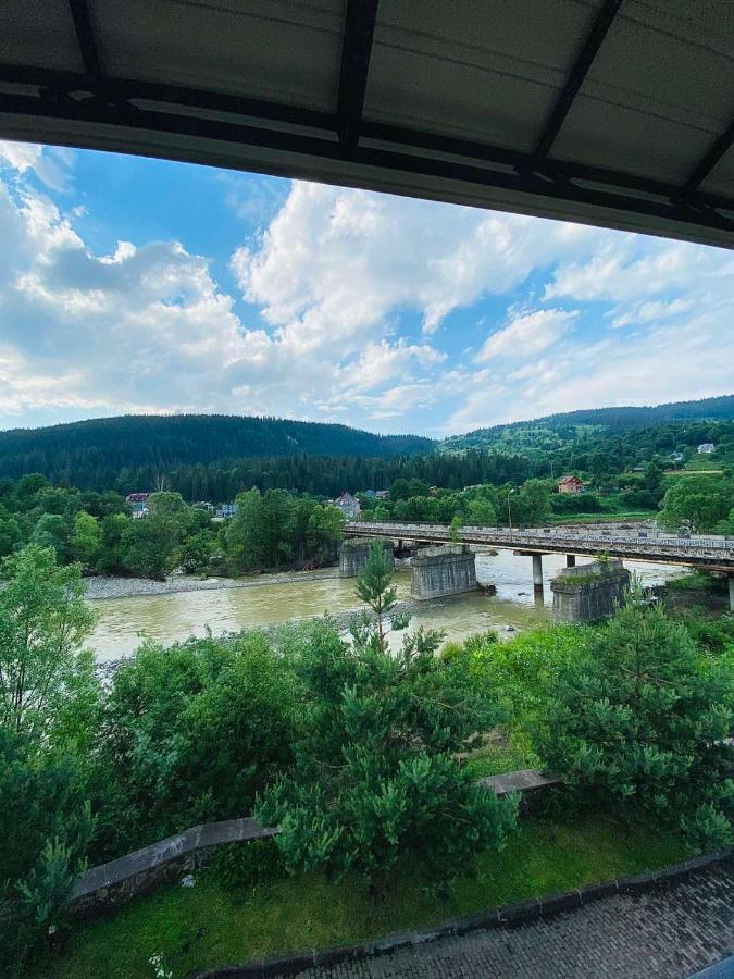 Gerdan Hotel Jaremcse Kültér fotó