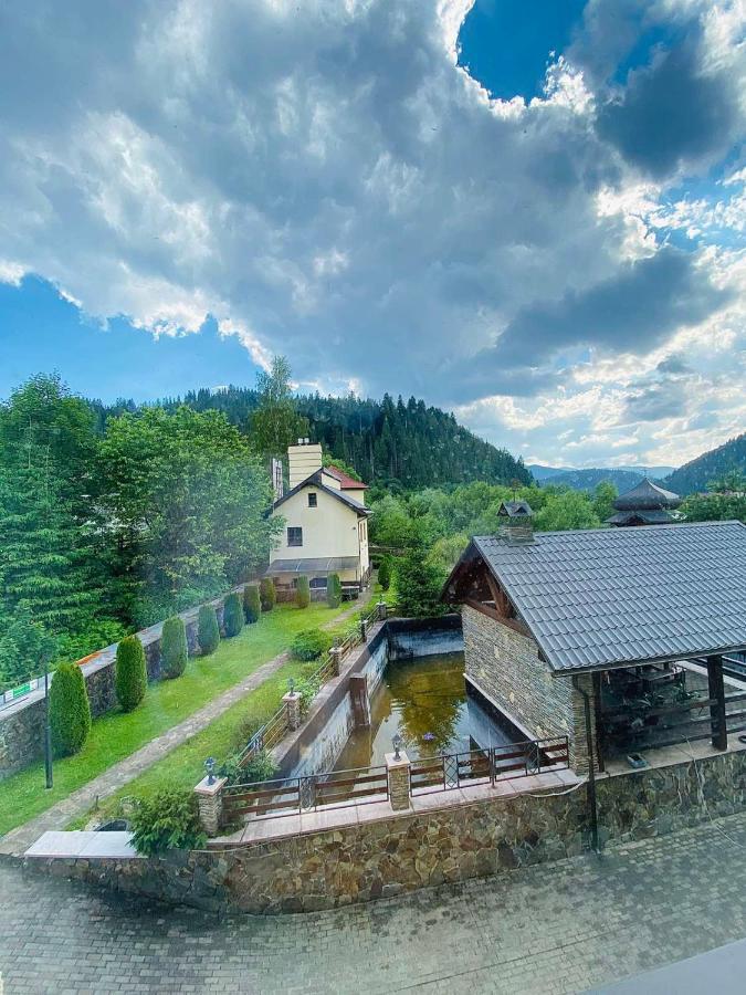 Gerdan Hotel Jaremcse Kültér fotó