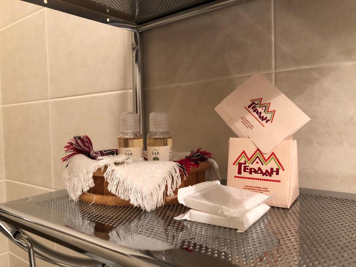 Gerdan Hotel Jaremcse Kültér fotó
