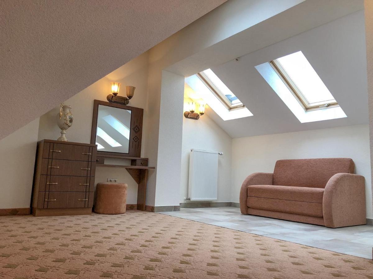 Gerdan Hotel Jaremcse Kültér fotó